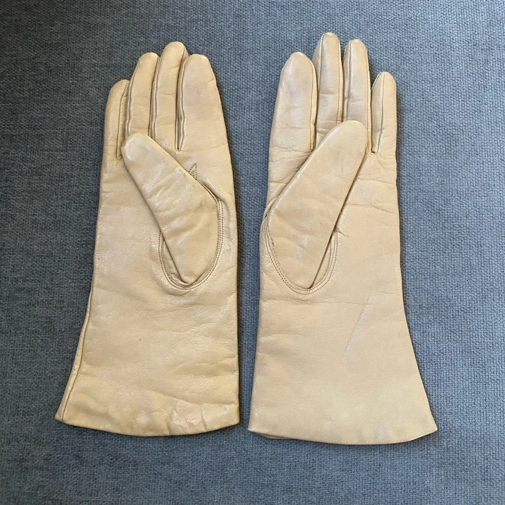 Vintage Van Raalte Tan Leather Gloves Size Medium